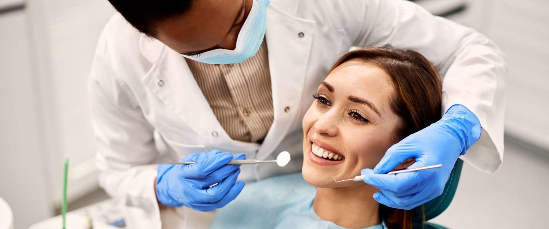 The Difference Between Cosmetic and General Dental Treatments